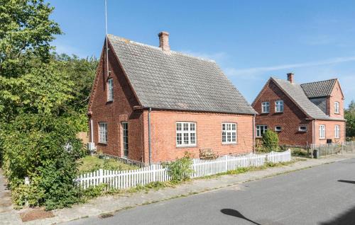 Bandholm Casa | 3 Bedroom Awesome Home In Bandholm