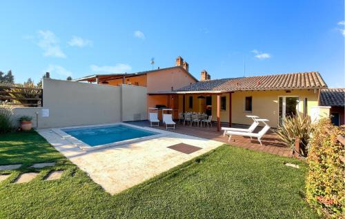 Magione Casa | 3 Bedroom Beautiful Home In Montebuono