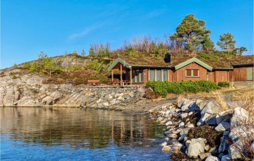Frei Casa | 3 Bedroom Beautiful Home In Øydegard