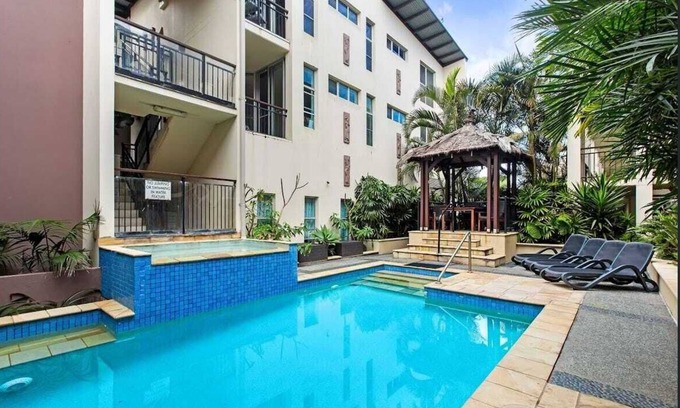 Northern Rivers Apartamento | 3 Bedroom Central Beachside Kingscliff Apartment with Pool