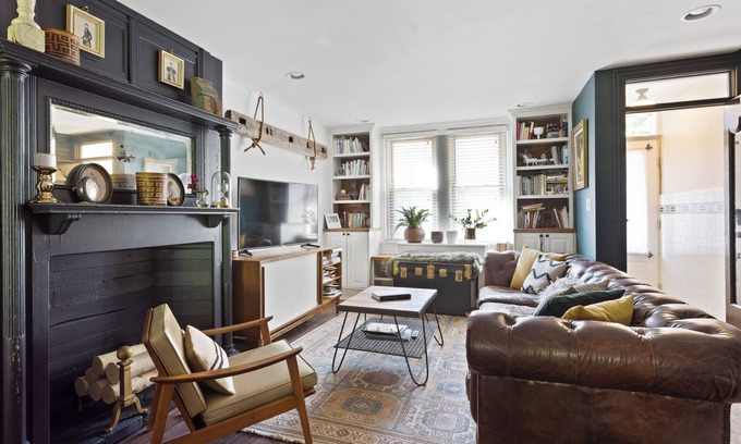 Newbold Casa | 3-bedroom Character Filled Row Home in Philly a block from the Park