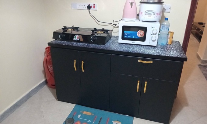 Dar es Salaam Condominio | 3-bedroom condo in delightful Dar es Salaam with AC, WiFi