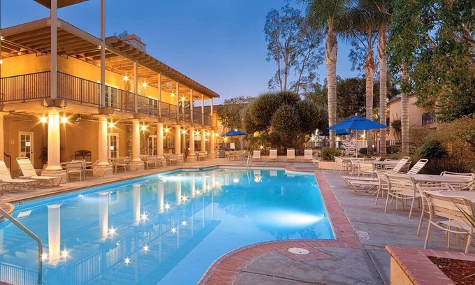 Anaheim Resort Complejo | 3 bedroom condo minutes from Disneyland!
