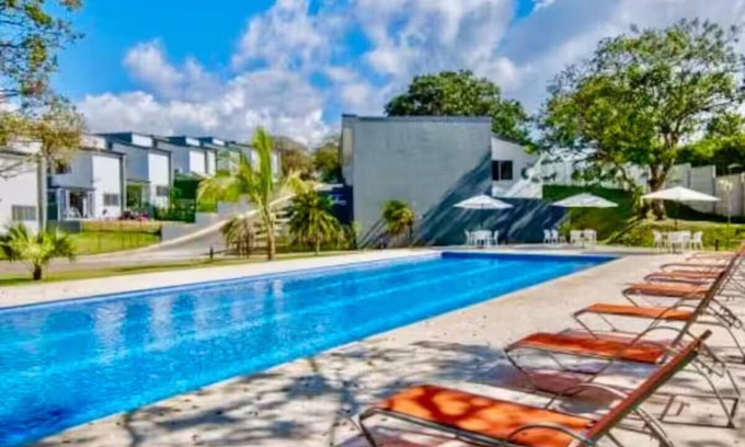 Guacima Condominio | 3 bedroom condo up to 6 people Pool Gym near San Jose. Alajuela near SJO Airport