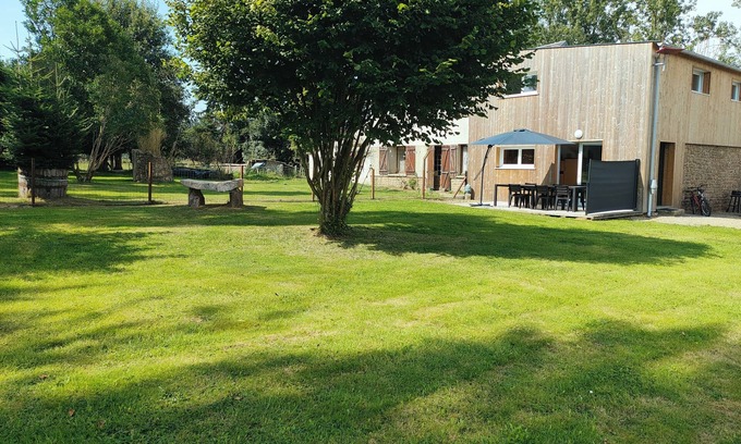 Vire-Normandie Casa | 3-bedroom country house "L'Atelier de René