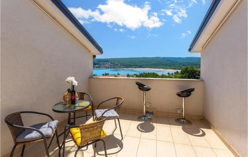 Cizici Apartamento | 3 Bedroom Cozy Apartment In Dobrinj