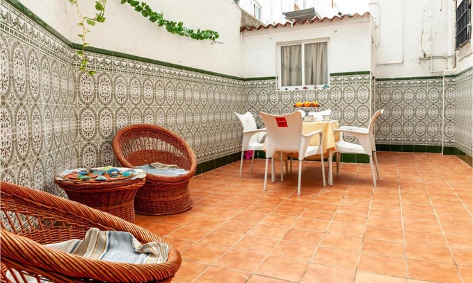 Valbueno Apartamento | 3 Bedroom Cozy Apartment In Huelva
