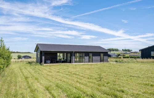 Venemose Casa | 3 Bedroom Cozy Home In Slagelse