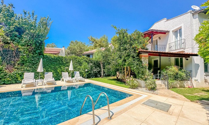 Oludeniz Villa | Villa independiente de 3 dormitorios con piscina privada.