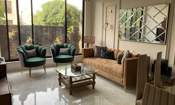 Lahore Villa | 3 Bedroom Family Guesthouse - DHA by Everkind Stays