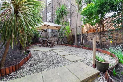 Earl's Court Apartamento | 3 Bedroom Garden Flat - Central Location