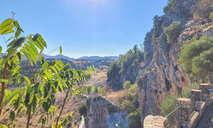Grazalema Apartamento | Alojamiento de 3 habitaciones en Grazalema