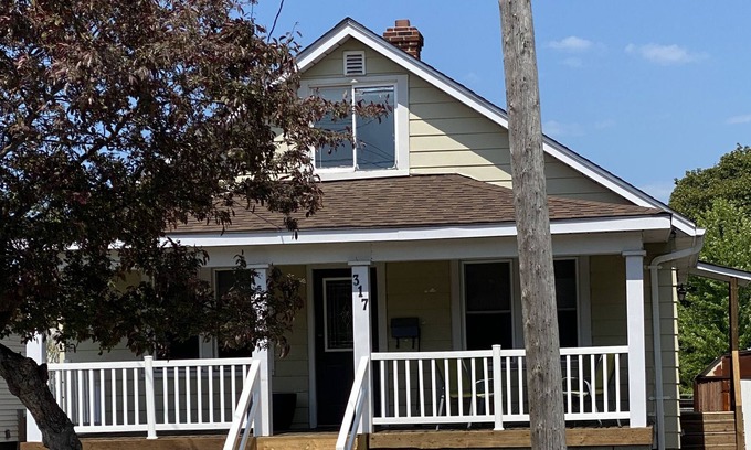 Point Edward Casa | 3 Bedroom House. 5 Minute Walk From Saint Clair River/lake Huron