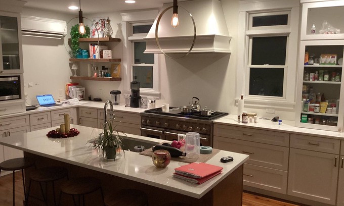 Montgomery Casa | 3 bedroom house. AC in Village of Montgomery. Safe location. Gourmet kitchen.
