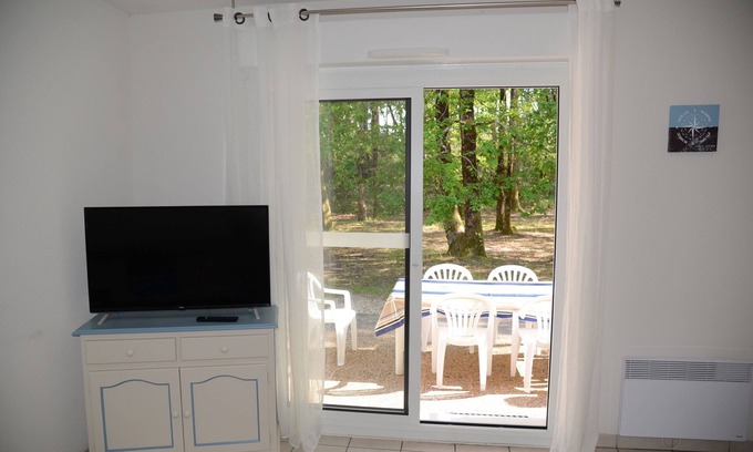 Soulac-sur-Mer Casa | 3-bedroom house with pool near the beach