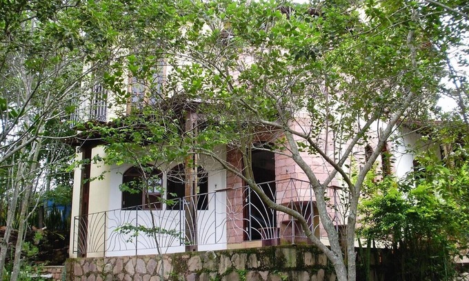 Lencois Casa | 3 BEDROOM HOUSE in LENÇÓIS / Chapada Diamantina. 2 Floors. Plot of 1,000 m2.