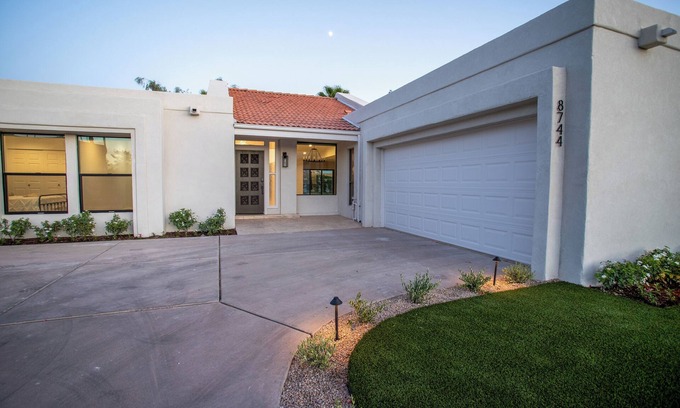 South Scottsdale Casa | 3-bedroom house in McCormick Ranch, Scottsdale, Az.