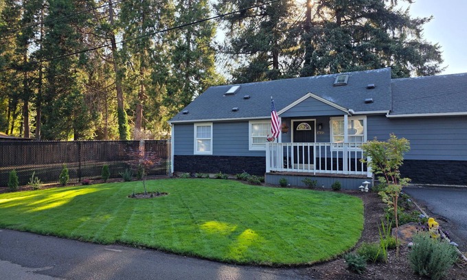 Thurston Casa | 3-bedroom house in fabulous Mckenzie River/Springfield