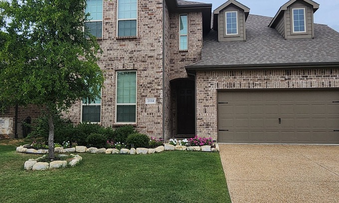Weston Casa | 3-bedroom house in wonderful Melissa with amenities that sleeps six guests.