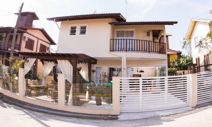 Guarda do Embau Casa | 3 bedroom house very comfortable in Guarda do Embaú - 1 suite