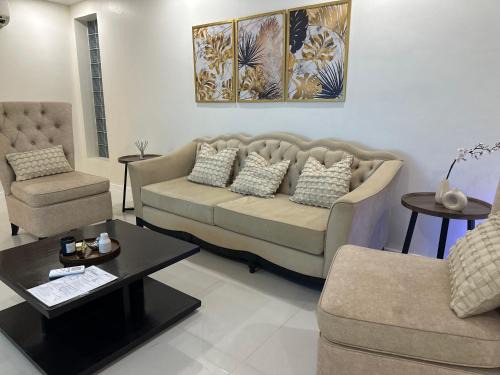 San Fernando Apartamento | 3 bedroom in San Fernando La Union Near CSI, SM, Puregold