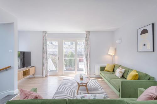 Cambridge City Centre Casa | 3 Bedroom Jesus Green Townhouse with Parking