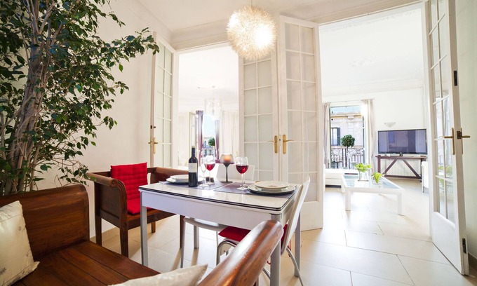 Dreta de l'Eixample Apartamento | PLATINO APARTAMENTO DE LUJO CON BALCON. promociones!