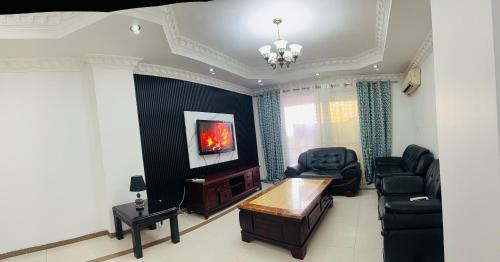 Oyster Bay Apartamento | 3- Bedroom Masaki Sea View Retreat