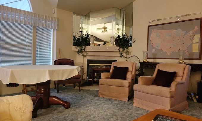 Porterville Casa | 3-bedroom mobile home in charming Porterville with WiFi, AC