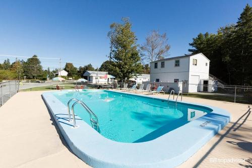 Salsbury Cove Apartamento | 3 Bedroom Pool PlayArea CampFire Cozy Apt