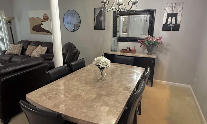 Archdale Casa | 3-Bedroom Relaxing Townhome in High Point, Archdale Near HP Furniture Market