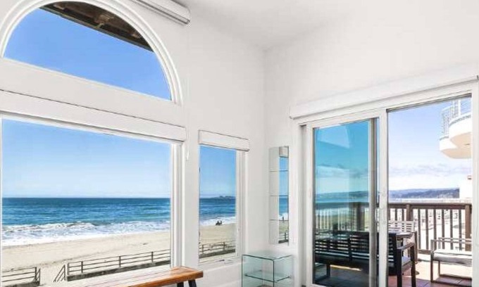 Rio del Mar Casa | 3 Bedroom Rio Del Mar Home - Steps to Beach!