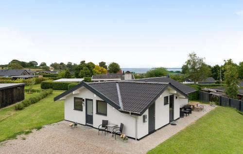 Hejlsminde Strand Casa | 3 Bedroom Stunning Home In Hejls