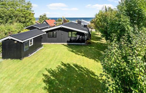 Strøby Ladeplads Casa | 3 Bedroom Stunning Home In Strøby