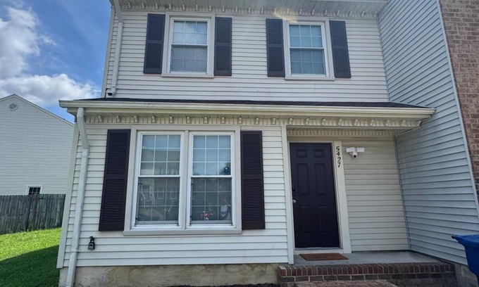 Northwest Casa | 3-bedroom townhome in charming Virginia Beach