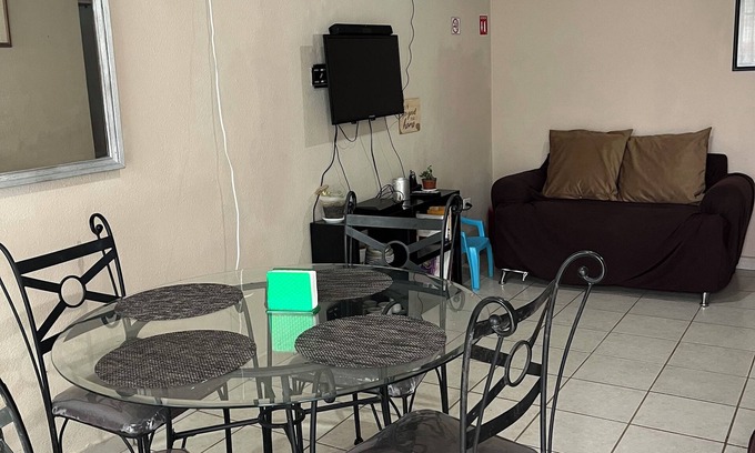 La Joya Casa | Casita LomaLinda
