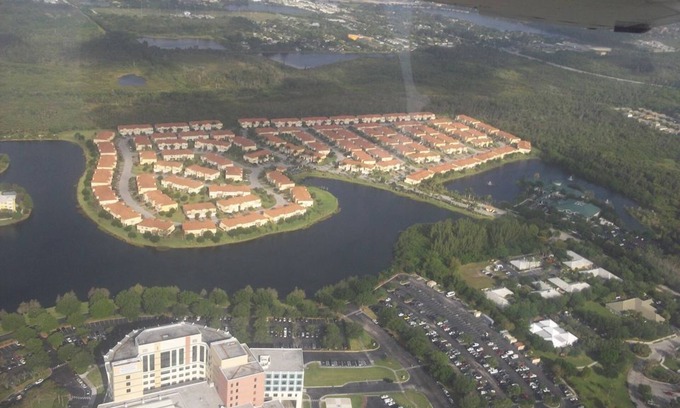 Biggar Casa | 3-bedroom townhome surrounded in Medical Campus