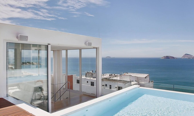 Ipanema Apartamento | W01.63 - 3 bedroom triplex penthouse in Ipanema for vacation rental