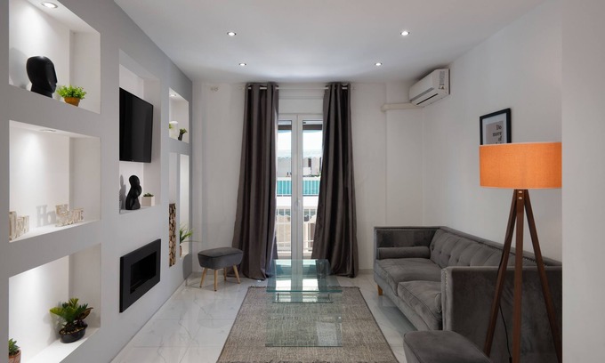 Kinosargous Apartamento | 3 bedrooms/ 2bathrooms, 2nd Floor Apartment