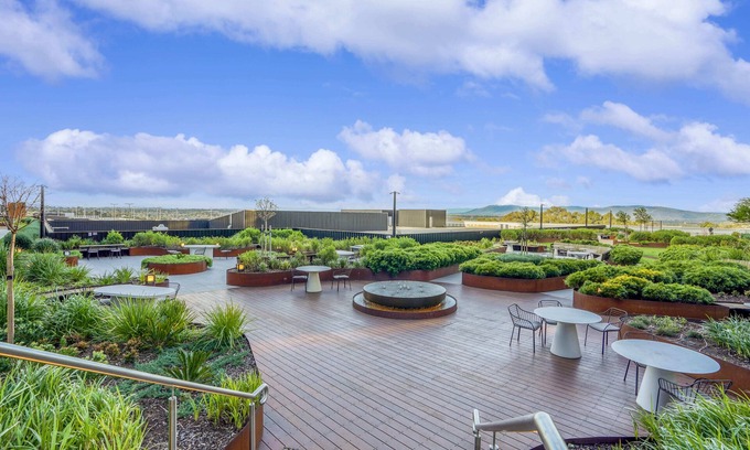 Glen Waverley Apartamento | 3 Bedrooms Apartment in Sky Garden, 2 mins to Glen Waverley Shopping Centre
