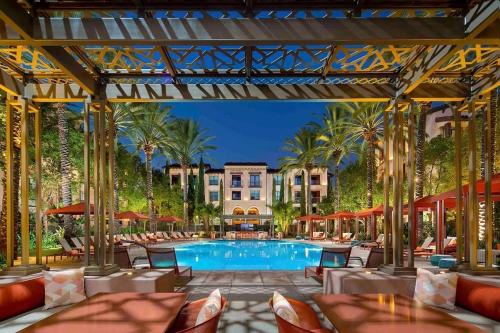 Irvine Apartamento | 3 Bedrooms Apt with Pool ,GYM