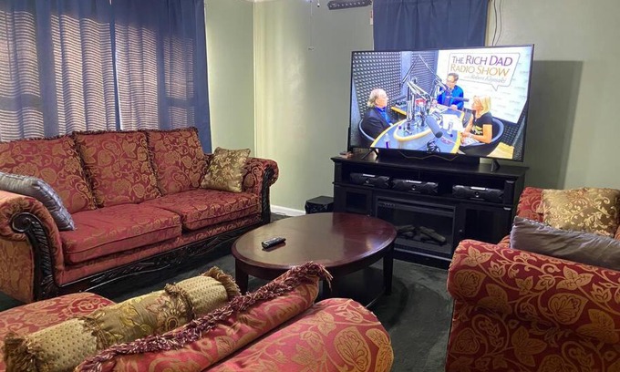 Winston - Salem Casa | 3 bedrooms close to hospital, downtown & College