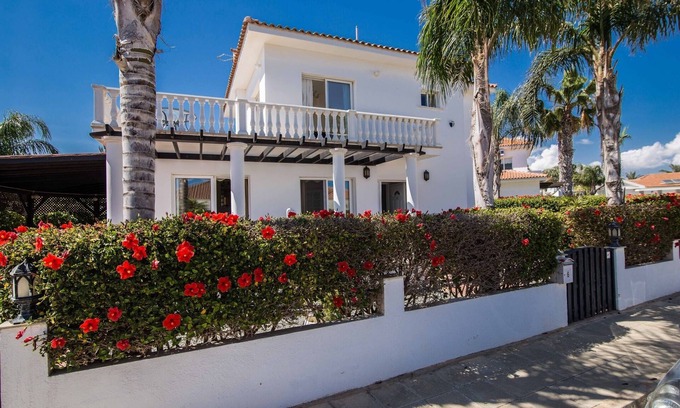 Ayia Thekla Villa | Villa independiente de 3 dormitorios - Capacidad de hasta 8 personas