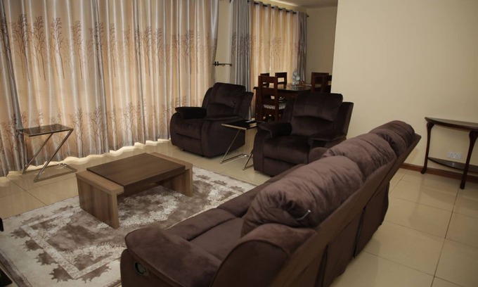 Nairobi Apartamento | APARTAMENTO TOTALMENTE AMUEBLADO DE 3 DORMITORIOS