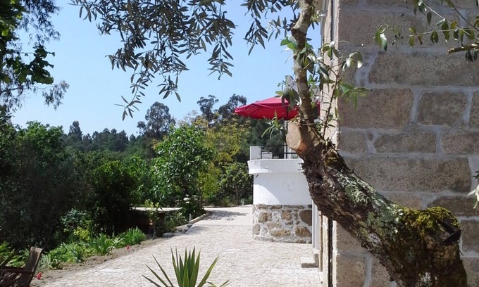 Tondela Otro | 3 Dormitorios en casa de campo reformada y confortable. Vistas a la montaña. Aire acondicionado Cerca de viseu