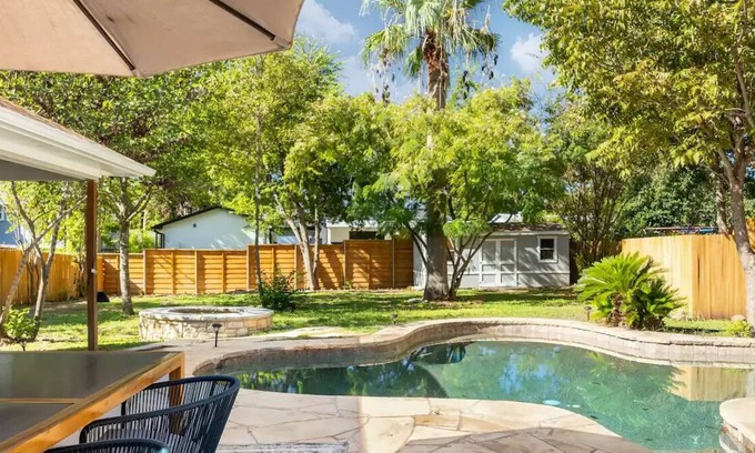 Allandale Casa | 3 BR 3 BA House with Private Pool