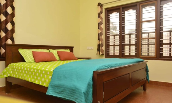 Katakeri Rural Casa | Casa de familia de 3 dormitorios en Puttamutthu (HABITACIONES A, B, C)