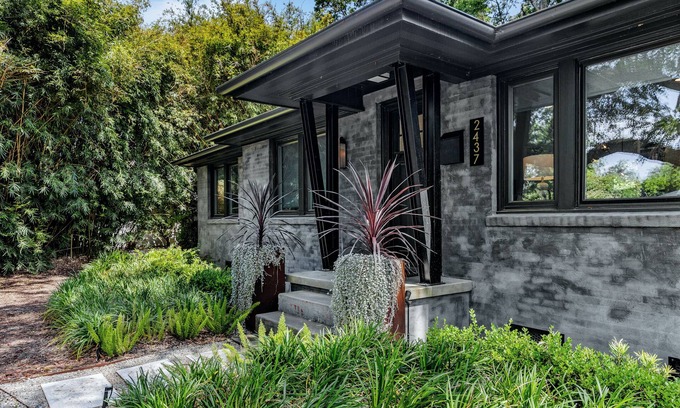Mid City South Casa | 3 BR in the Middle of it All! LSU-Lakes-Overpass