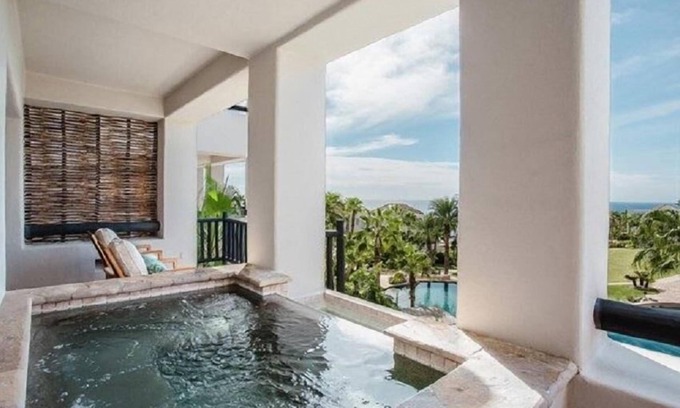 El Medano Ejidal Complejo | 3 BR Ocean View Villa w/ WiFi, Pool Access, Spa Services, Jacuzzi & More!