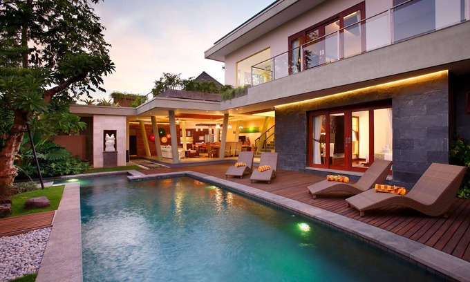 Nakula Villa | Villa de 3 dormitorios con piscina privada, a 5 minutos a pie de la playa y de la zona comercial de Seminyak